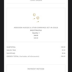 Gold Kendra Scott earrings